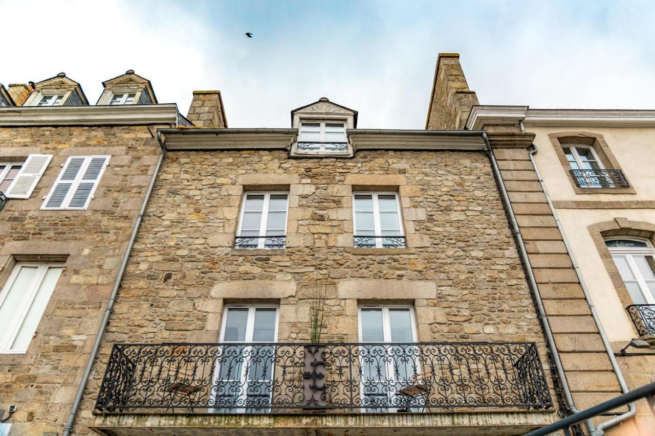 Escapade Place 11 - Appartement A2 Dinan Centre Exterior foto